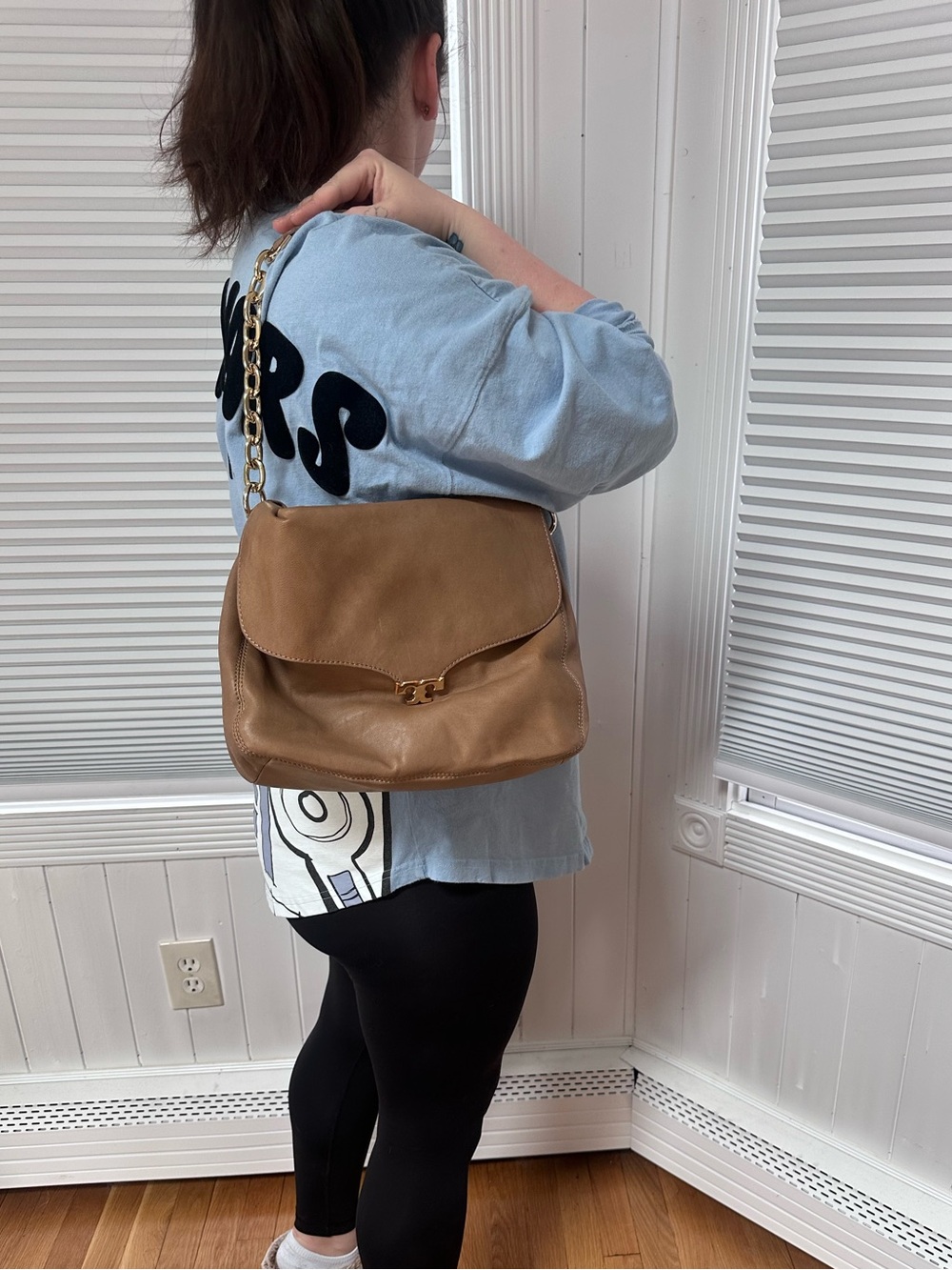 Tory Burch Leather Flap Shoulder Bag – Taupe Chain Strap